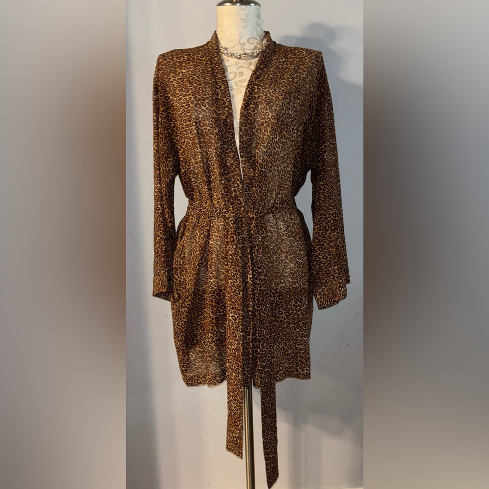 Victoria’s Secret Leopard Print Semi-Sheer Robe or Swimsuit Cover-Up.   #L